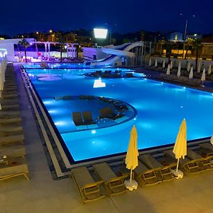 Double Room Pool View